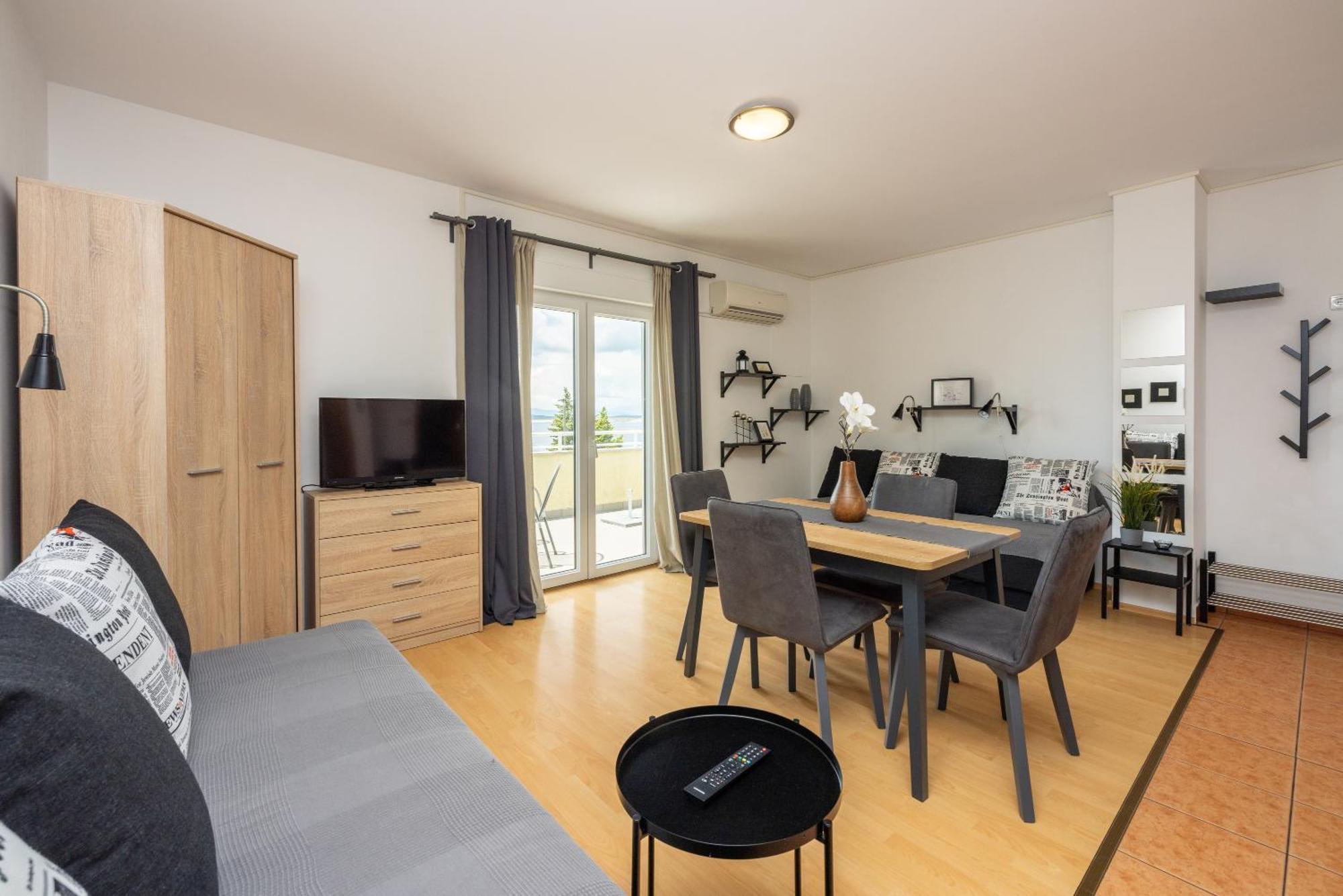 Apartments Claudia Криквеница Екстериор снимка