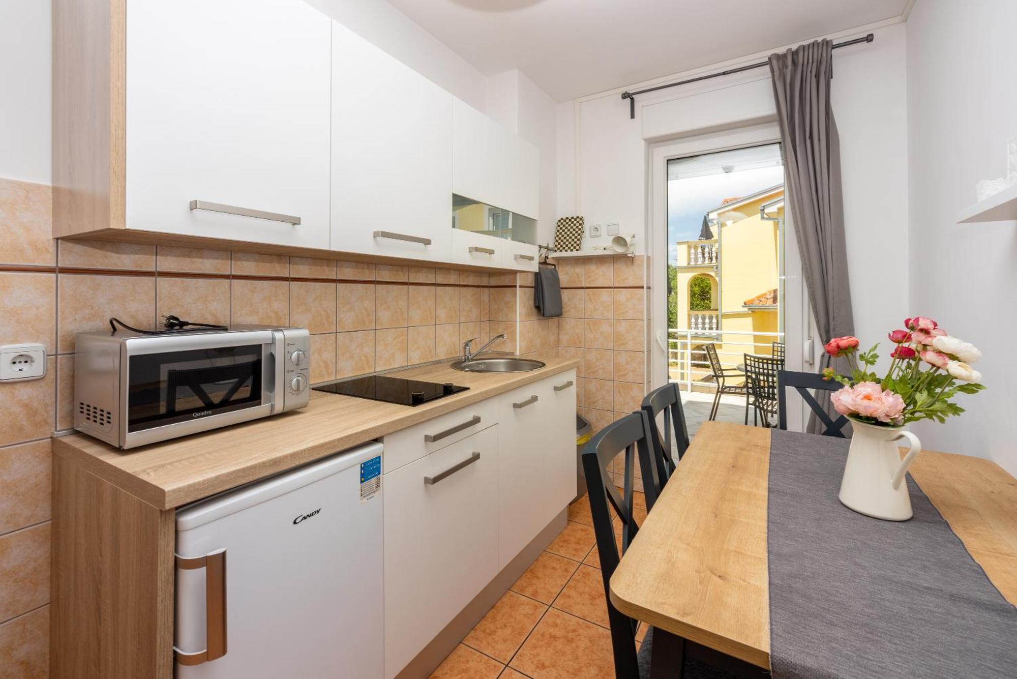 Apartments Claudia Криквеница Екстериор снимка