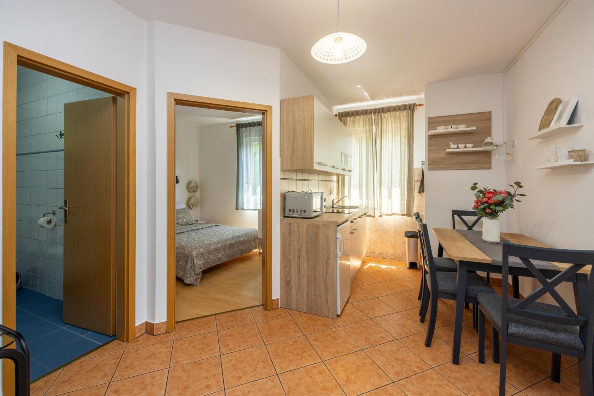 Apartments Claudia Криквеница Стая снимка