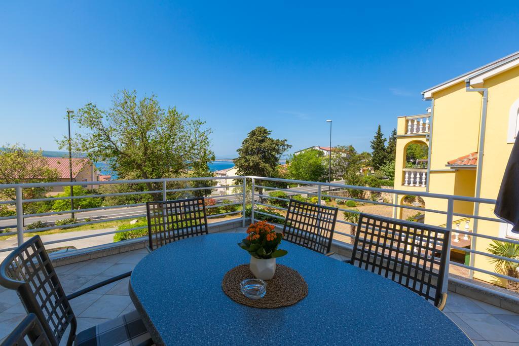 Apartments Claudia Криквеница Екстериор снимка