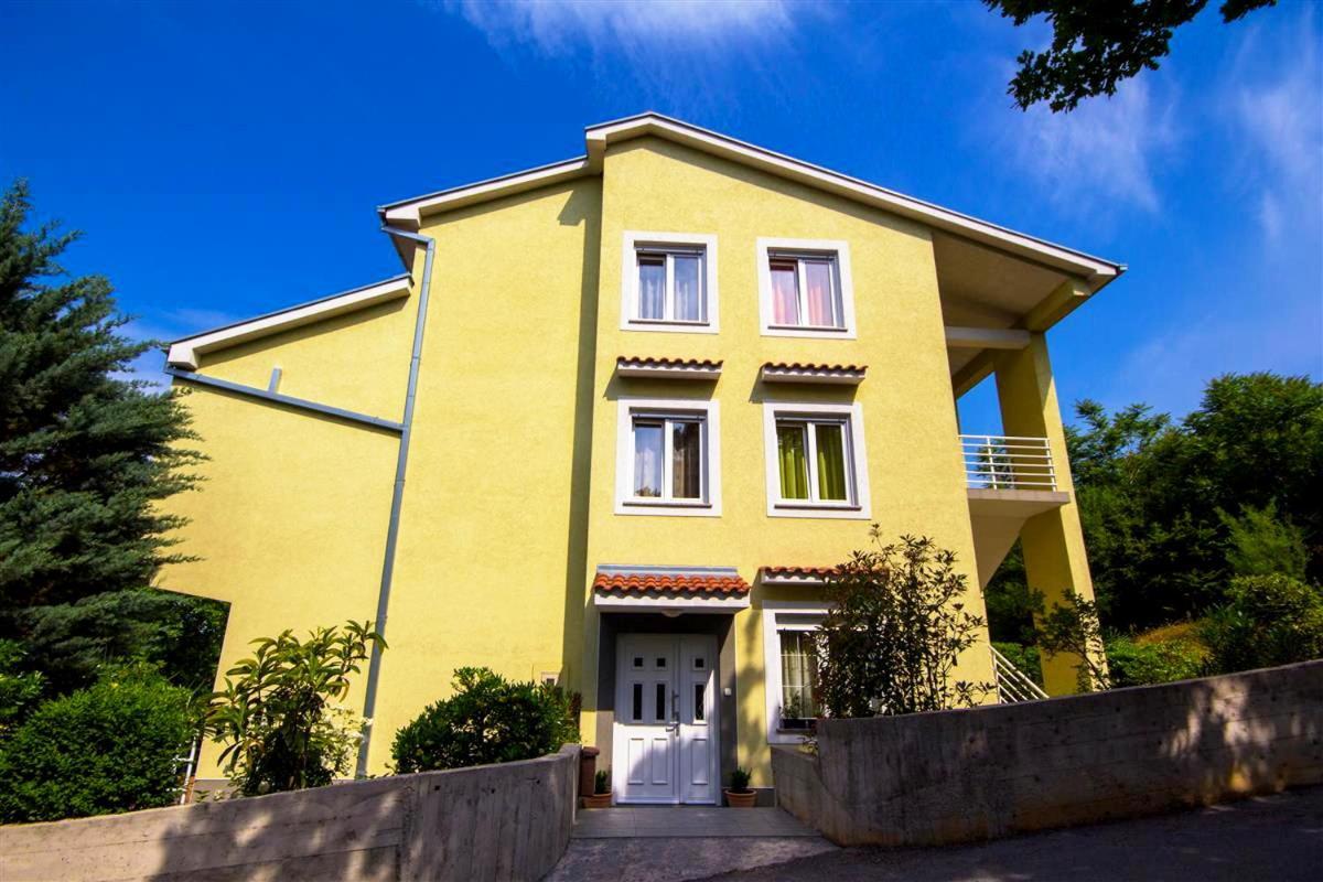 Apartments Claudia Криквеница Екстериор снимка